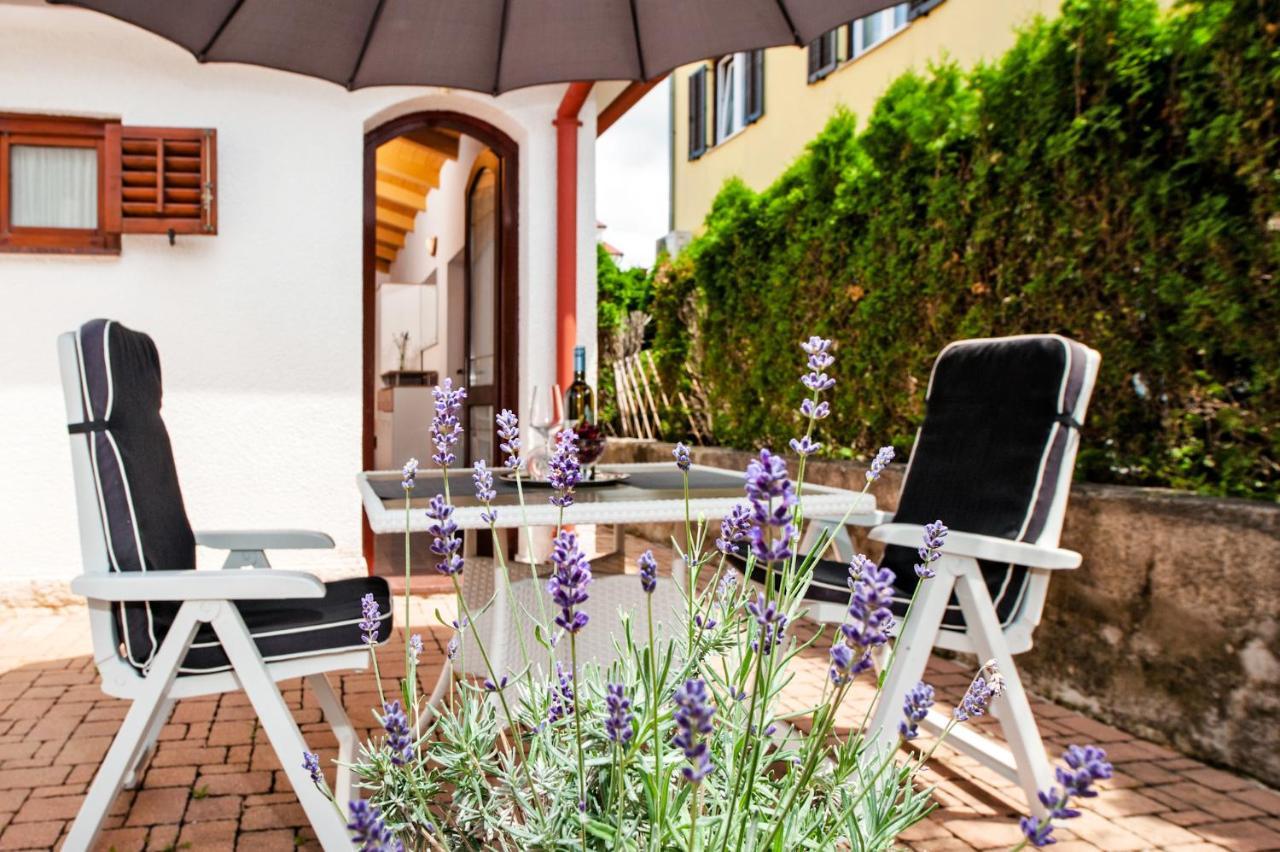 Apartments Carmelo Rovinj Bagian luar foto