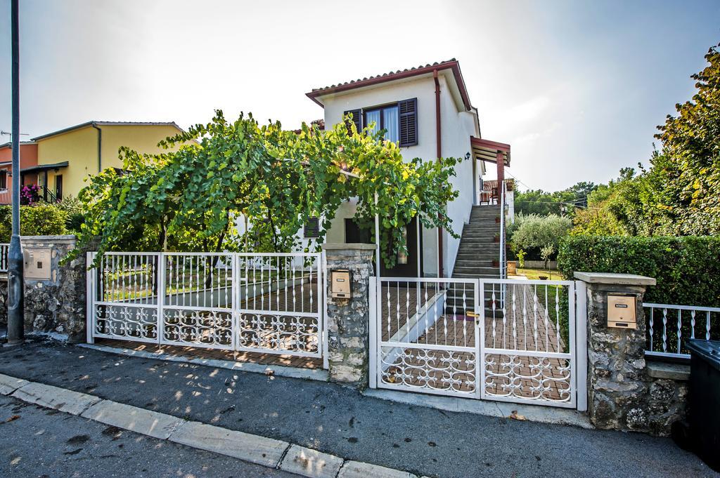 Apartments Carmelo Rovinj Bagian luar foto
