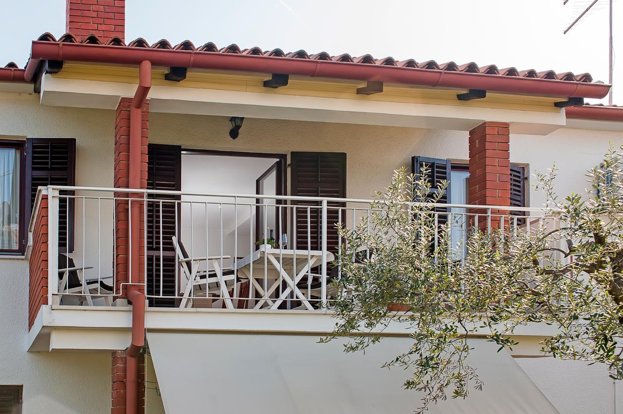 Apartments Carmelo Rovinj Bagian luar foto